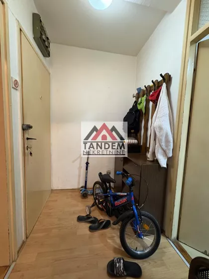 Bulevar Zona 1 | 4zida.rs