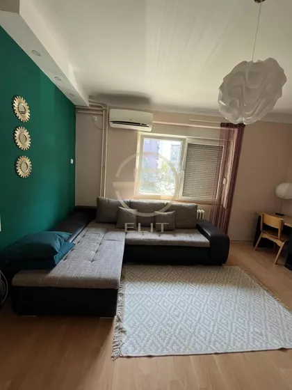 Stari Grad | 4zida.rs