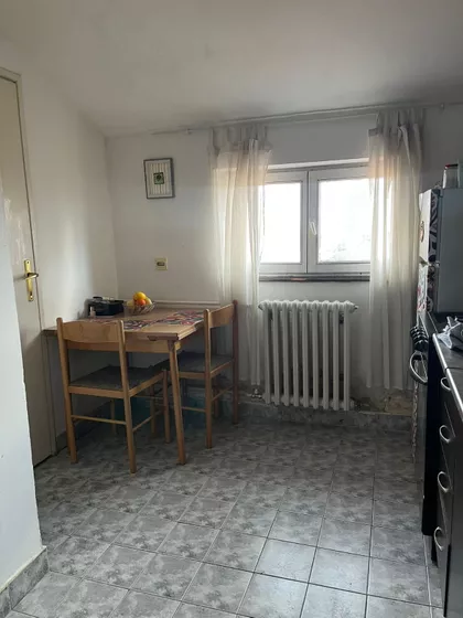 Makedonska 2a | 4zida.rs