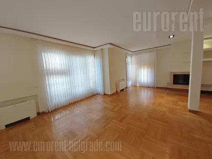 DEDINJE | 4zida.rs