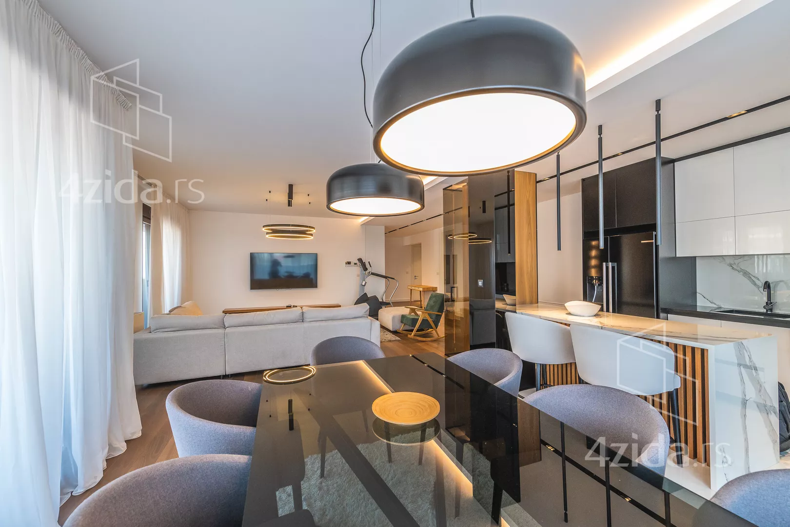 Četvorosoban stan | 4zida