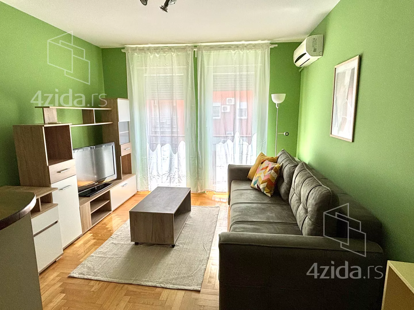 Garsonjera | 4zida