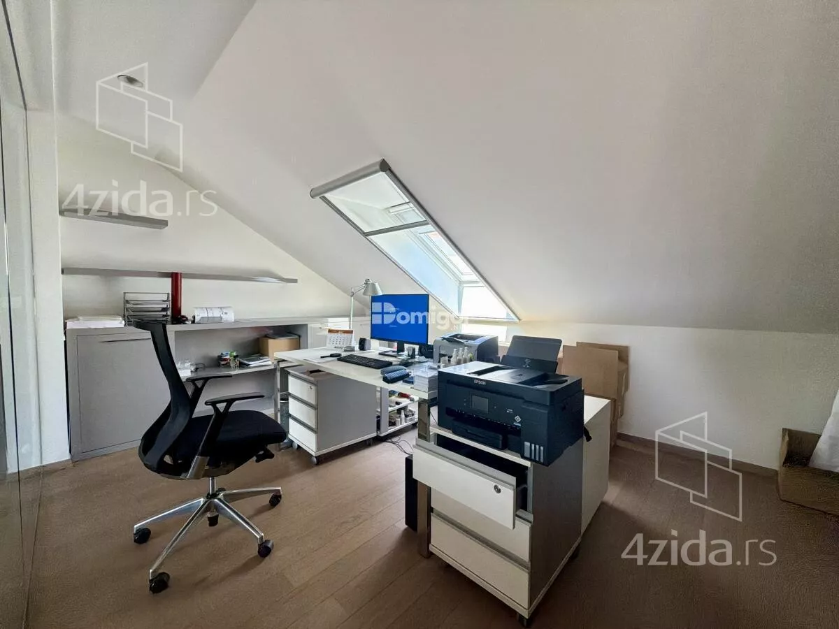 Kuća | 4zida