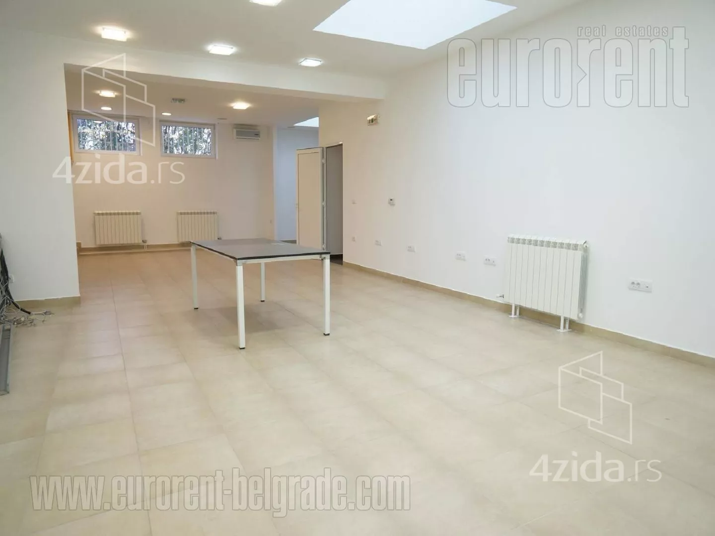 Poslovni prostor | 4zida