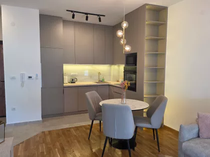 Gradske lokacije | 4zida.rs