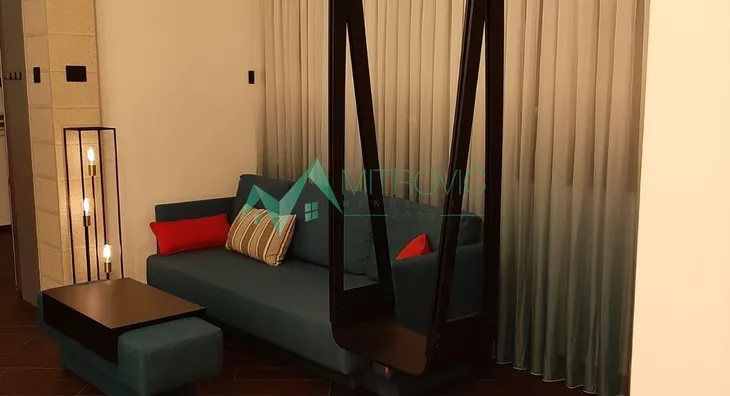 Četvoroiposoban stan | 4zida