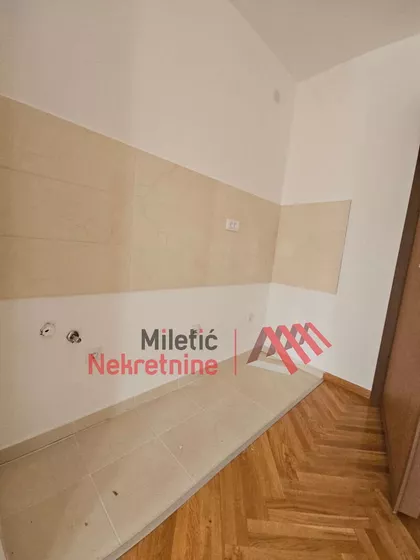 Gradske lokacije | 4zida.rs