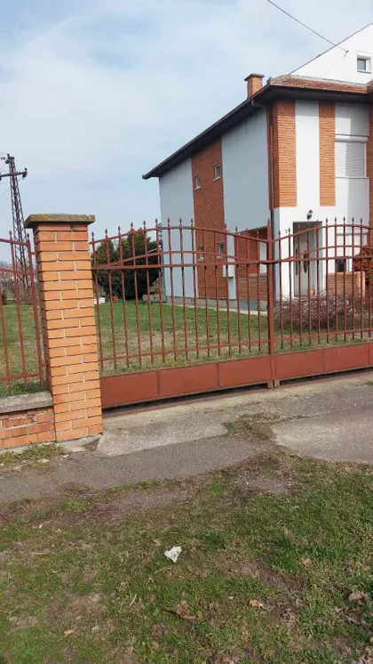 Gradske lokacije | 4zida.rs