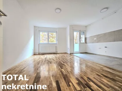 Cara Dušana | 4zida.rs