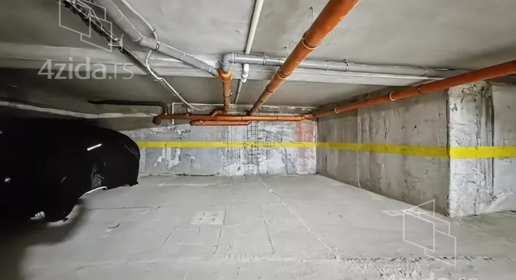 Garaža/Parking | 4zida