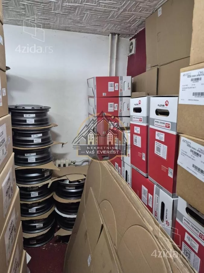 Poslovni prostor | 4zida