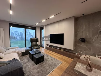 Vojvođanska | 4zida.rs