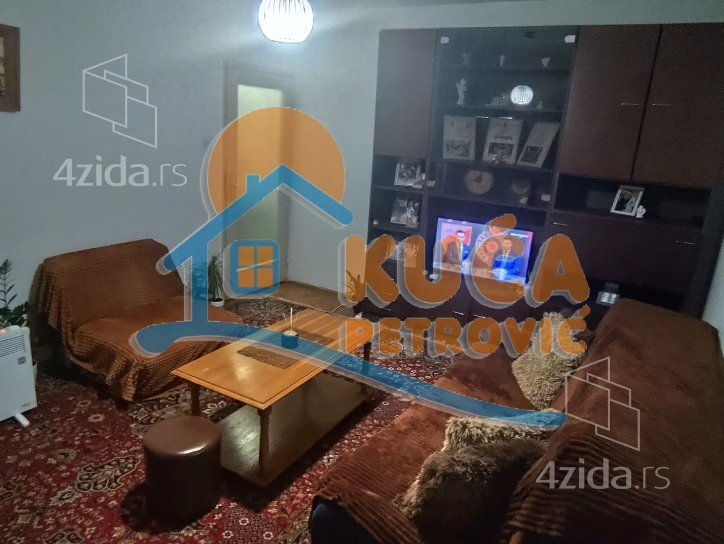 Dvoiposoban stan | 4zida