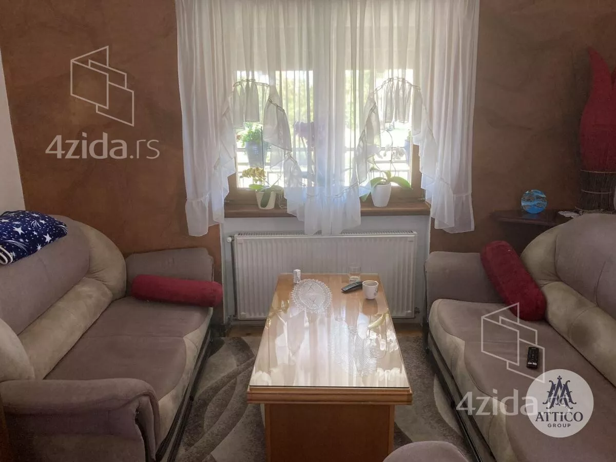 Kuća | 4zida