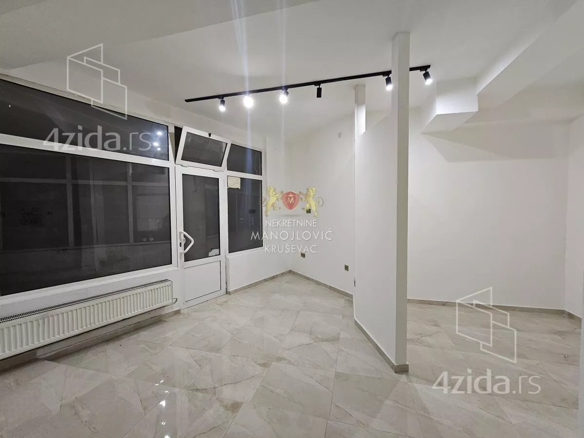 Poslovni prostor | 4zida