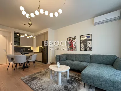 BW Quartet 1 | 4zida.rs