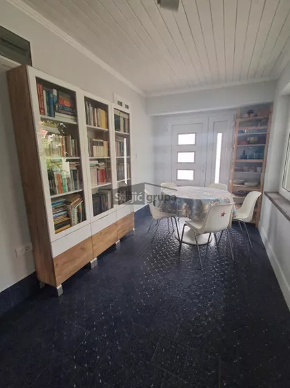 Janošikova | 4zida.rs