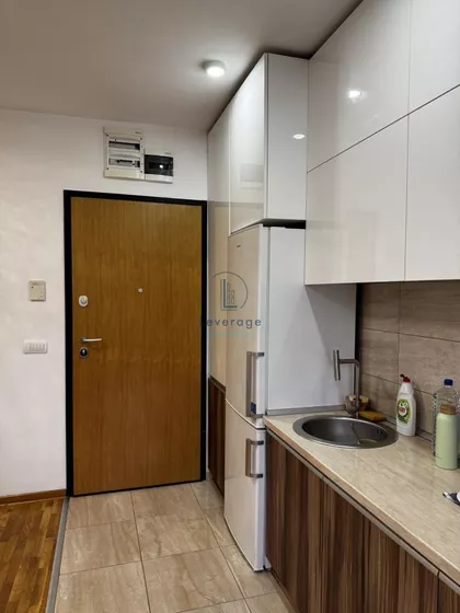 Gospodara Vučića | 4zida.rs