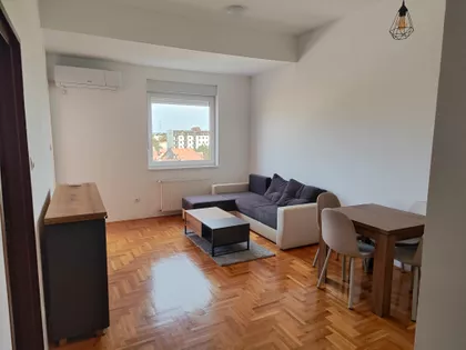 Šolohova 20 | 4zida.rs