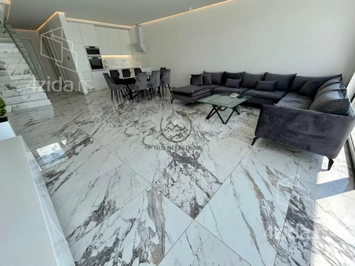 Kuća | 4zida
