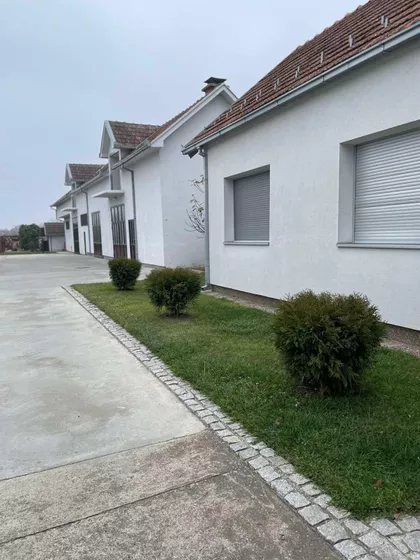 Vojka | 4zida.rs