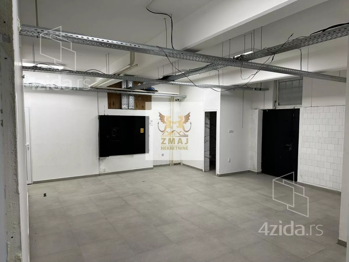 Poslovni prostor | 4zida