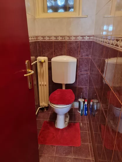 Puškinov Trg 5 | 4zida.rs
