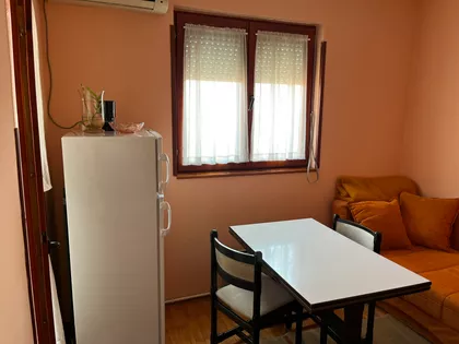 Hajduk Veljkova | 4zida.rs