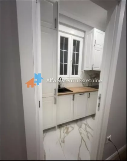 Klinički Centar | 4zida.rs