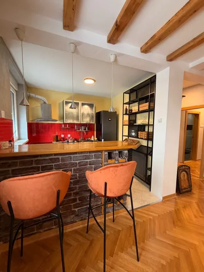 Trg Marije Trandafil | 4zida.rs