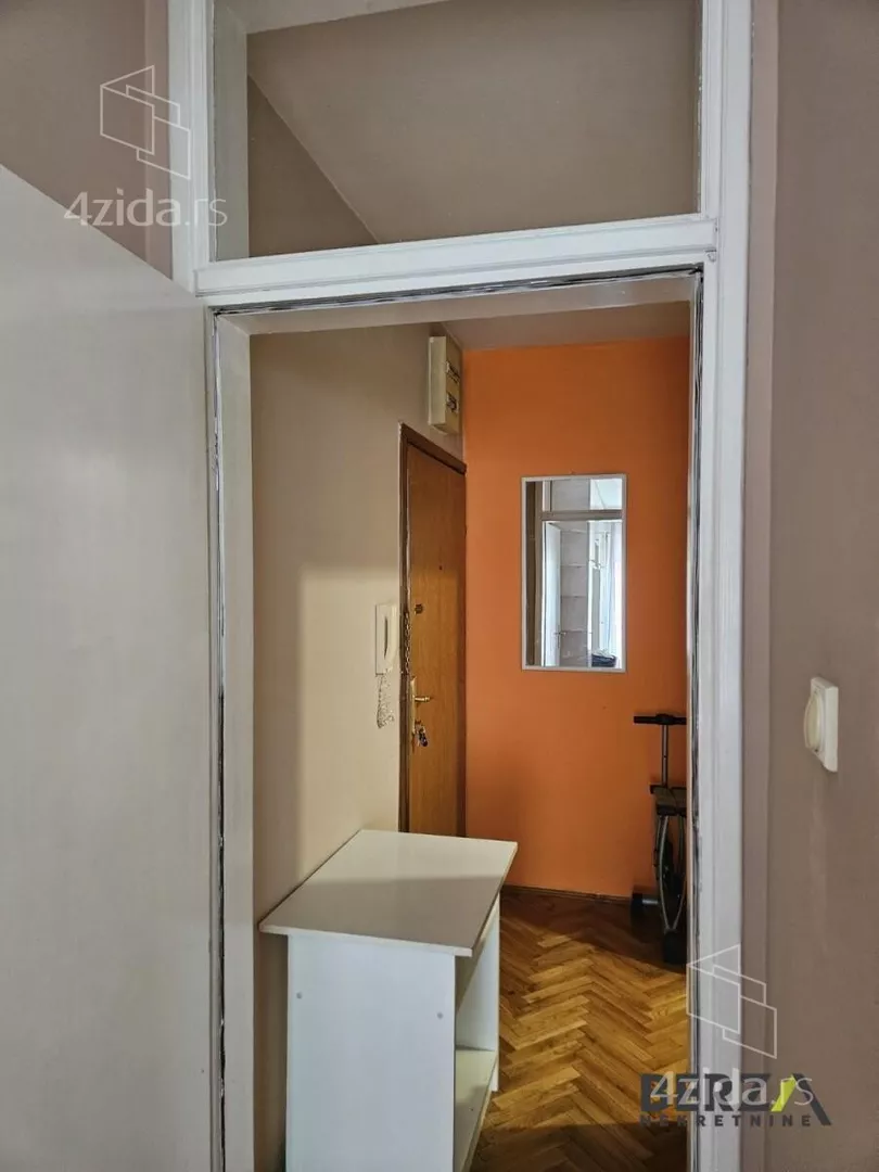 Garsonjera | 4zida