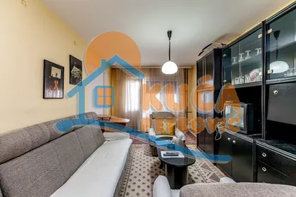 Triglavska | 4zida.rs