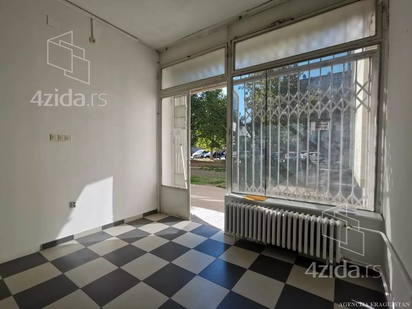 Poslovni prostor | 4zida