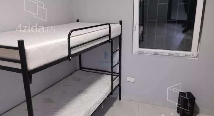 Šestosoban stan | 4zida