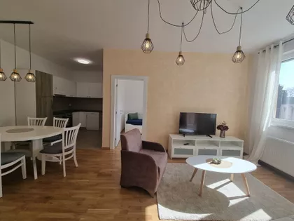 Ugao Kumičićeve i Šolohove | 4zida.rs