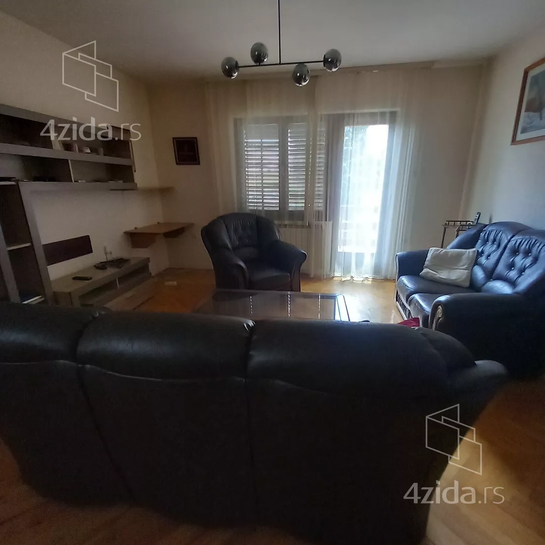 4-etažna kuća | 4zida