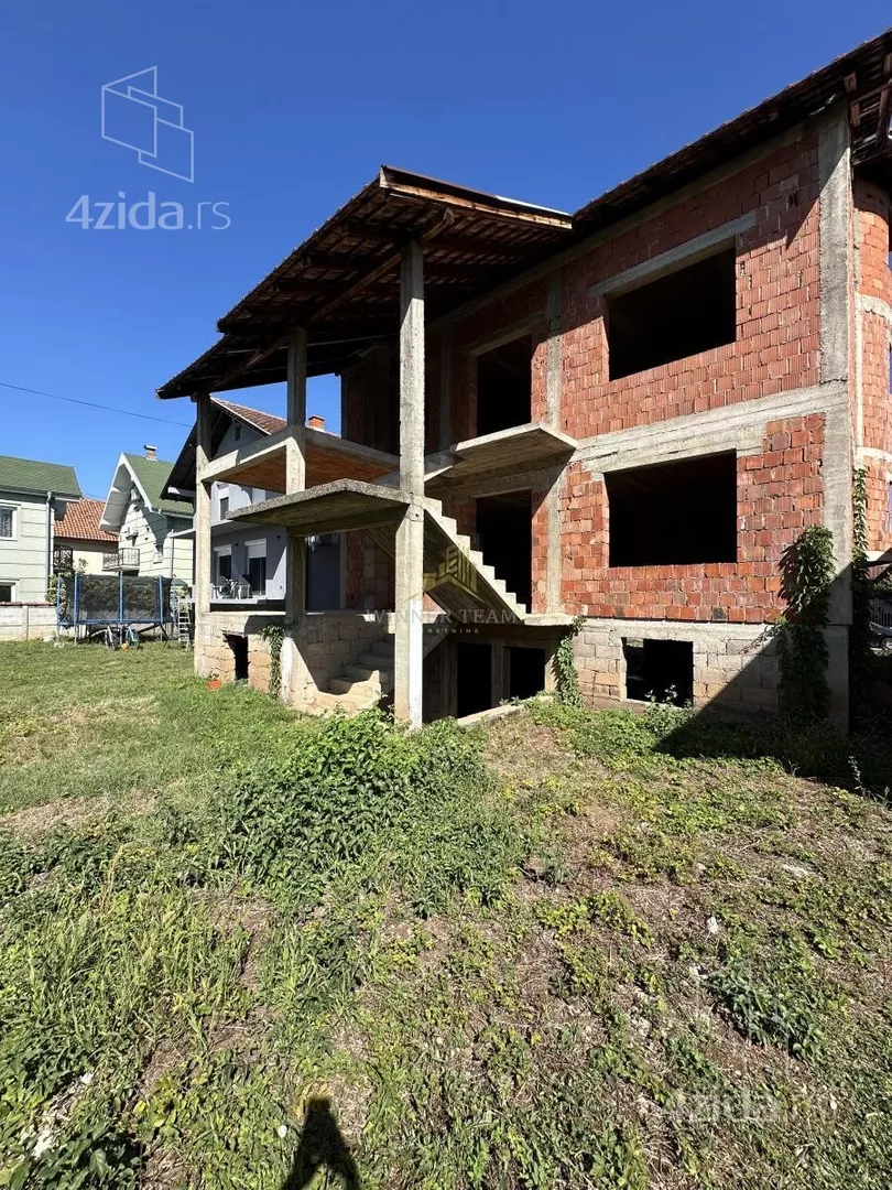 Kuća | 4zida