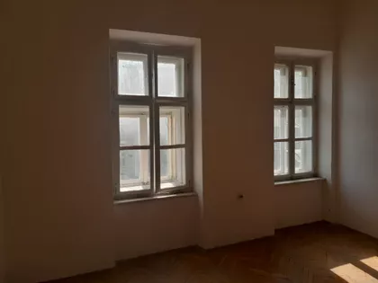 Trg Svetog Stefana 30 | 4zida.rs