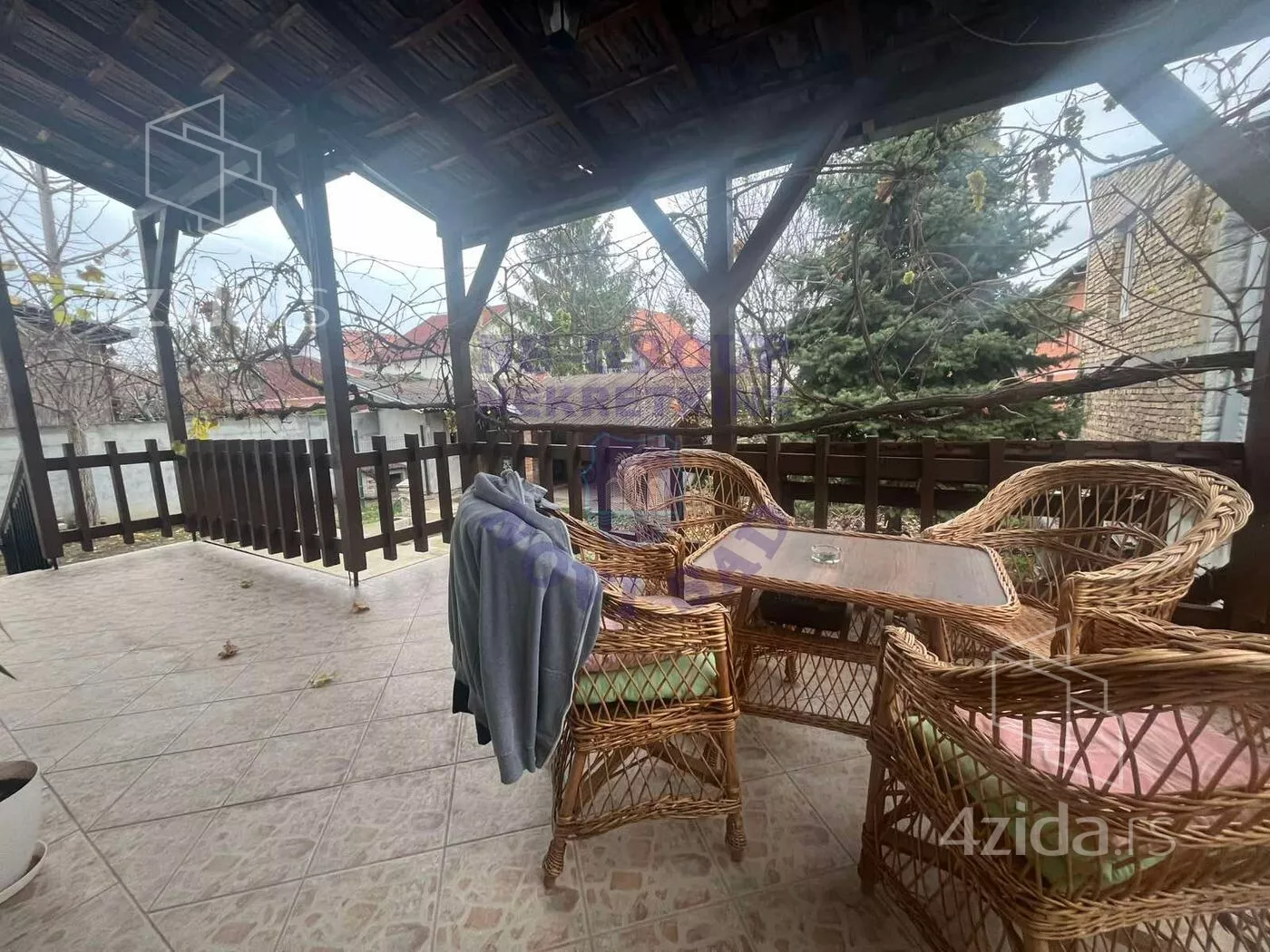 2-etažna kuća | 4zida