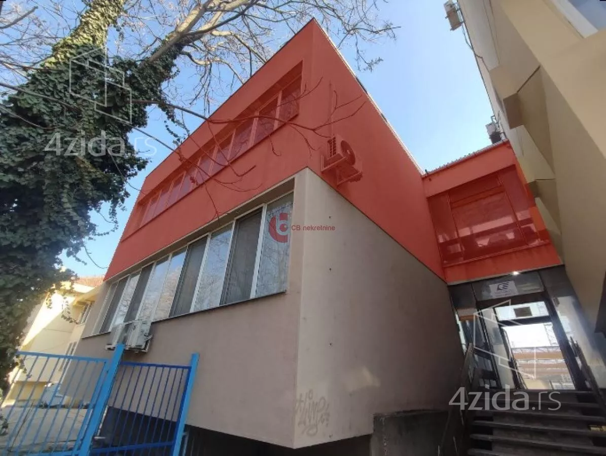 Poslovni prostor | 4zida