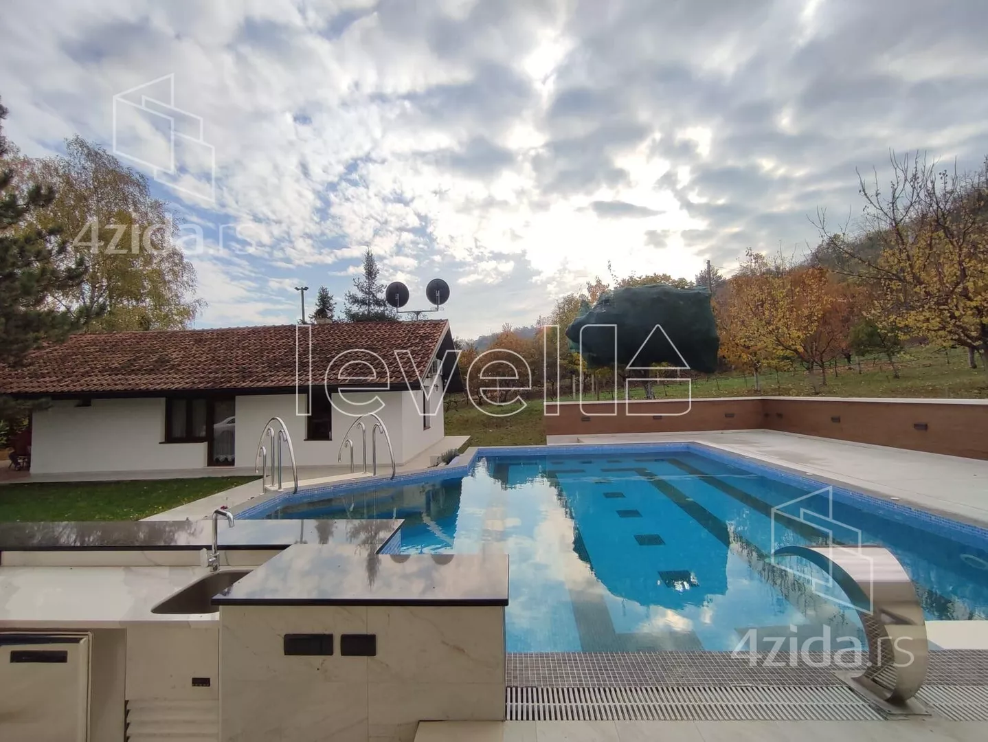 Kuća | 4zida