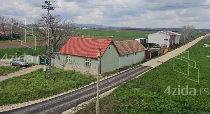 Građevinsko zemljište | 4zida