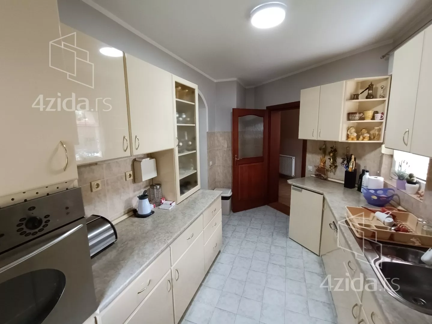 3-etažna kuća | 4zida