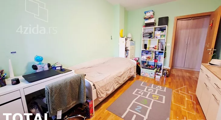 Dvoiposoban stan | 4zida