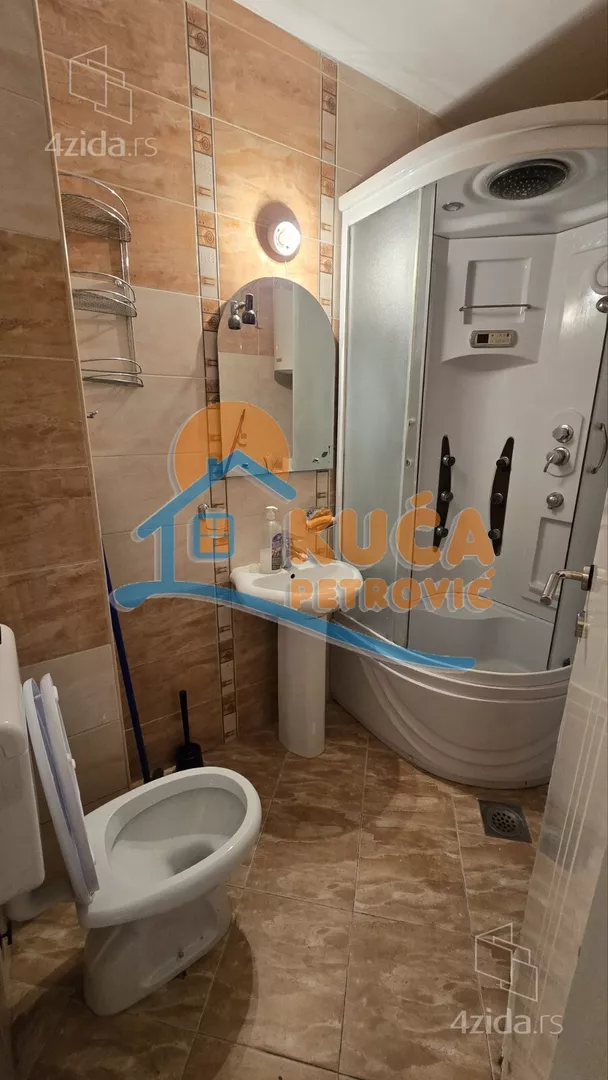 Garsonjera | 4zida