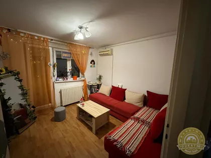 Pariske komune | 4zida.rs