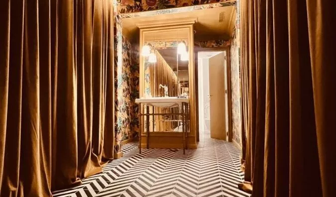 Ugostiteljski objekat | 4zida