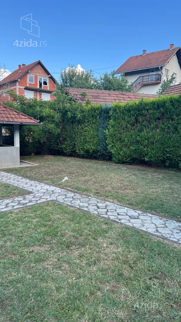 3-etažna kuća | 4zida