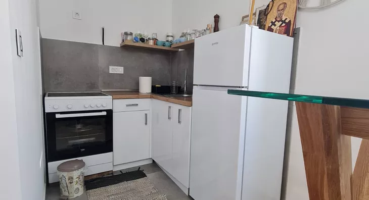 Garsonjera | 4zida