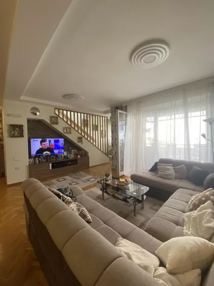 Bulevar Oslobođenja | 4zida.rs